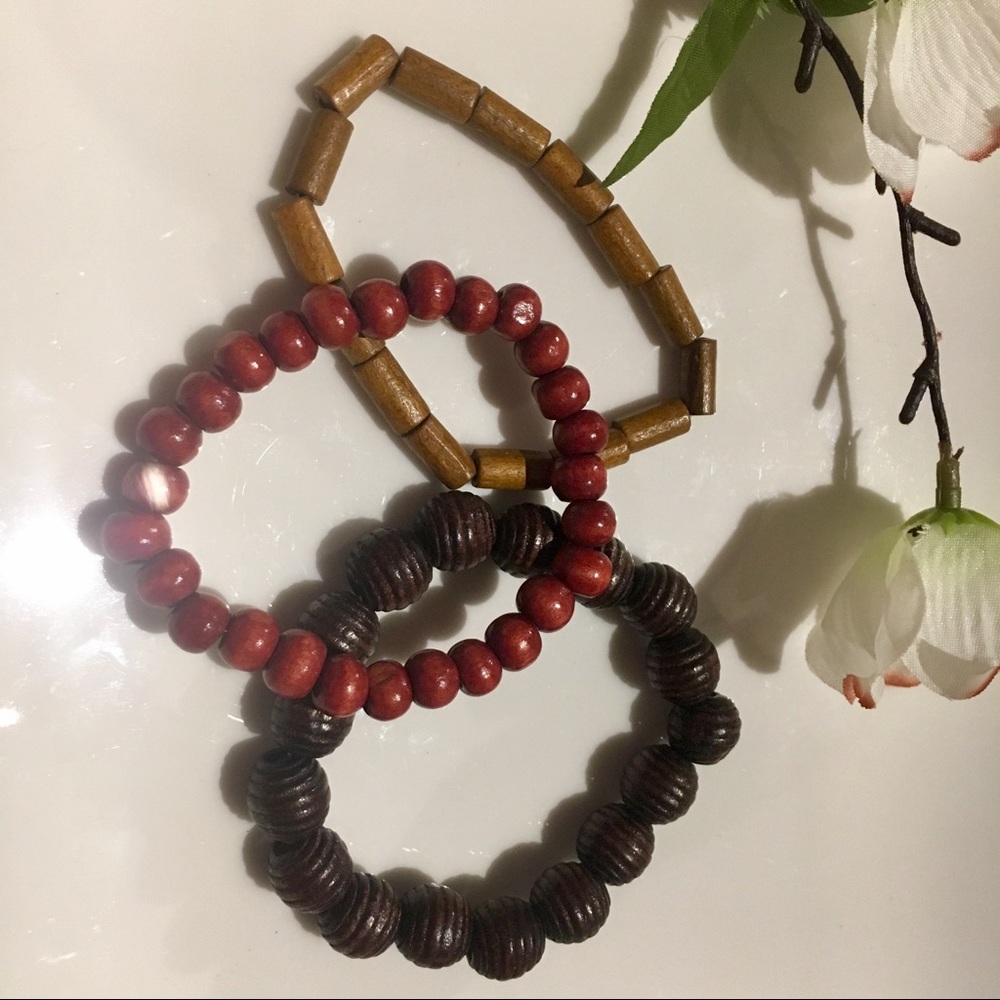 Set of 3 stretchy bracelets